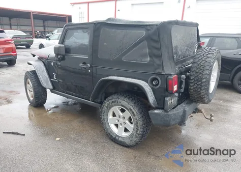 2011 Jeep Wrangler Rubicon z USA, uszkodzony, nr VIN 1J4BA6D1XBL611886
